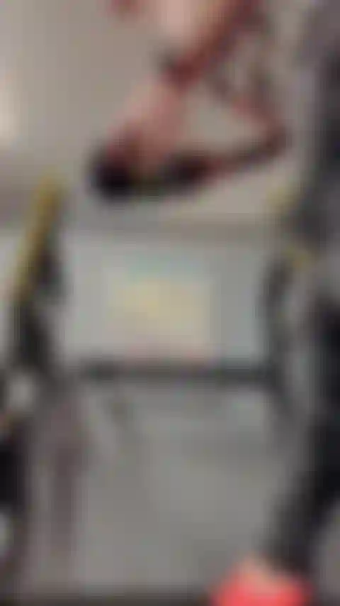 Squatting in your face