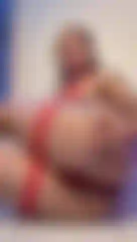 Enjoy a sexy body with slutty lingerie!