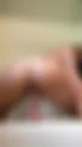 Dildo Riding on Tub till Squirt