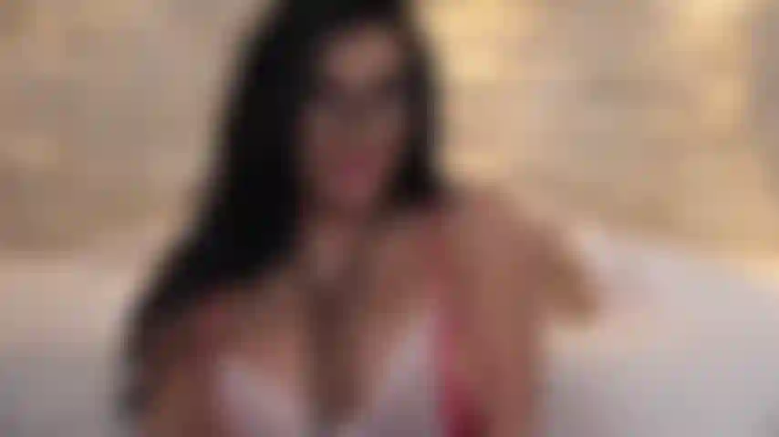 Listen to my heartbeats and offer me the treatment I much need today, doctor!