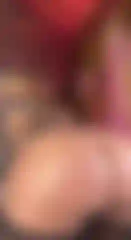 Little hotwife comes and squirt over a bbc.