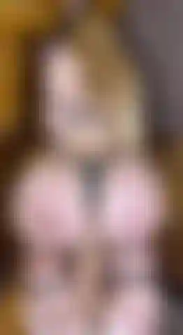 Sexy slut ride on the mirror (twin)