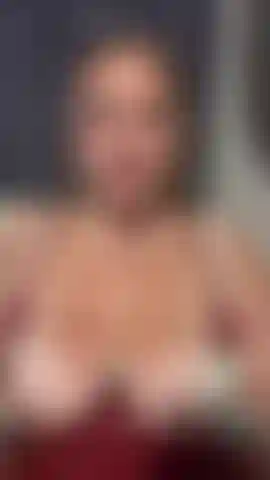 Let me show you how I’d use my pretty little mouth to tease your cock
