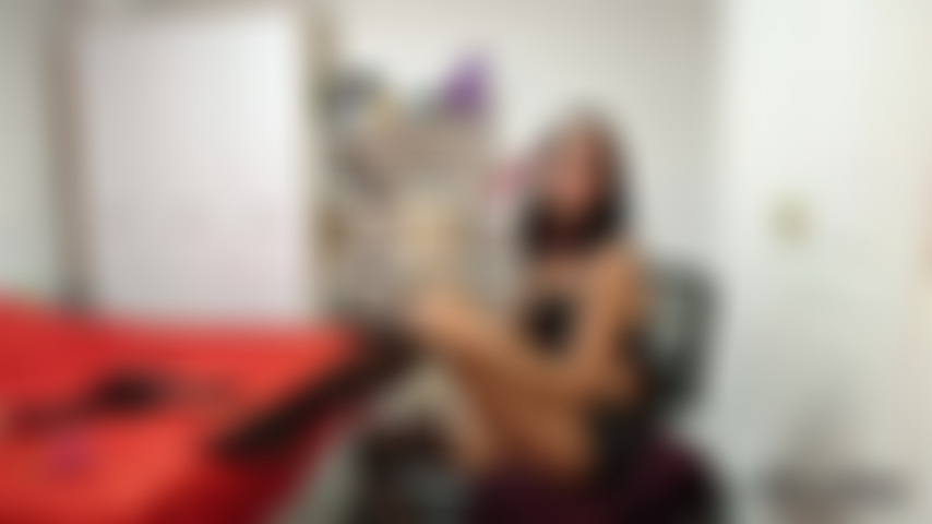 Goddess bare feet cum countdown - worship and obey!