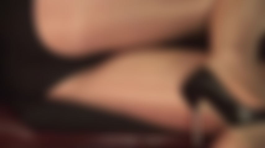 Hot views as Mistress is lying on her side.