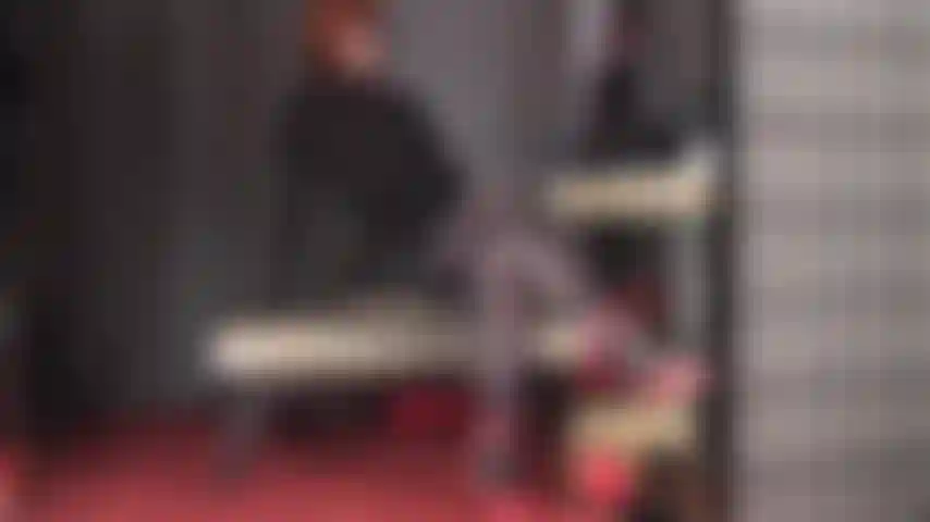 What a double leg cross!! - Mistress Vivian shows off her beautiful legs in black tights.