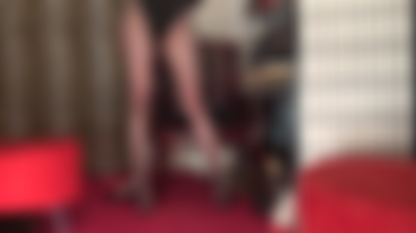 Sheer black pantyhose and strappy sandals are your biggest turnon. Mistress Vivian has the best legs, simply made for silky nylons and heels.