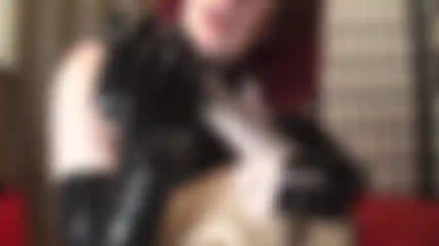 Latex gloved handjob - indulge in your fetish for latex gloves. Put on a pair of your favorite rubber gloves and feel them as if they were mine.