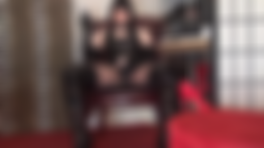 Mistres wants her strap-on in your mouth. Open up and suck it, while she holds a pen as if it was a cigarette holder. Turns you on? A bit of hot smoke in your face while you suck that cock dry...