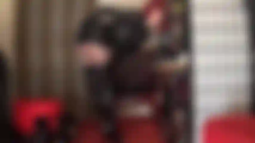 Mistress vivian knows flexing her fine ass muscles drives you crazy. Worship her perfect ass in leather skirt, satin panties and pantyhose.