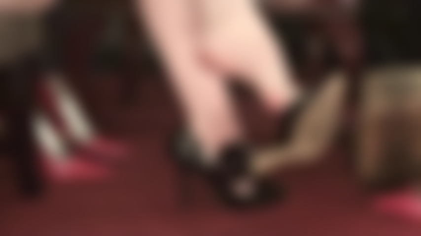 Barefoot heel dangling tease