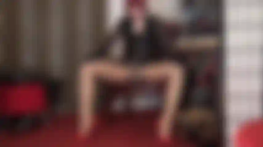 You have always desired to get your ass fucked by a nylon covered strapon, better yet a foot in pantyhose.