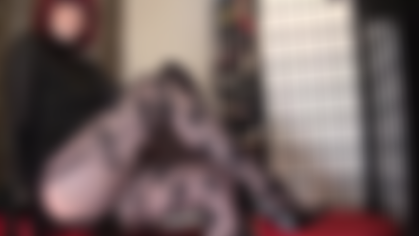 Crazy for pantyhose legs and feet - mistress knows your weakness for a sexy pair of nylons on her long legs. This hose is soo pretty with a floral stockings and garters pattern. You can no longer resist.