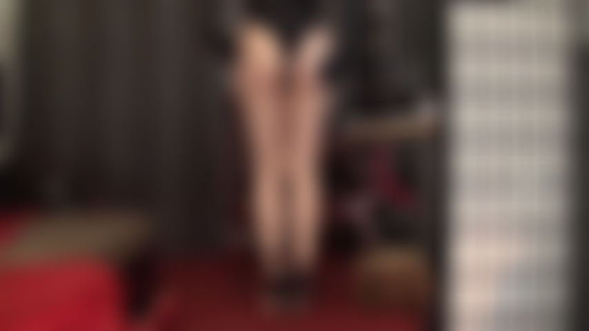 Your favorite Mistress, your favorite glossy pantyhose legs.