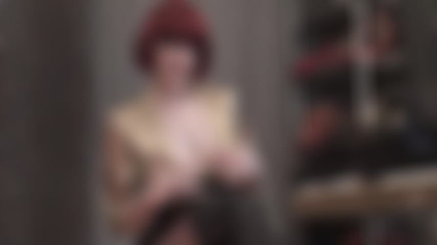 Mistress' breasts, oh so tempting!