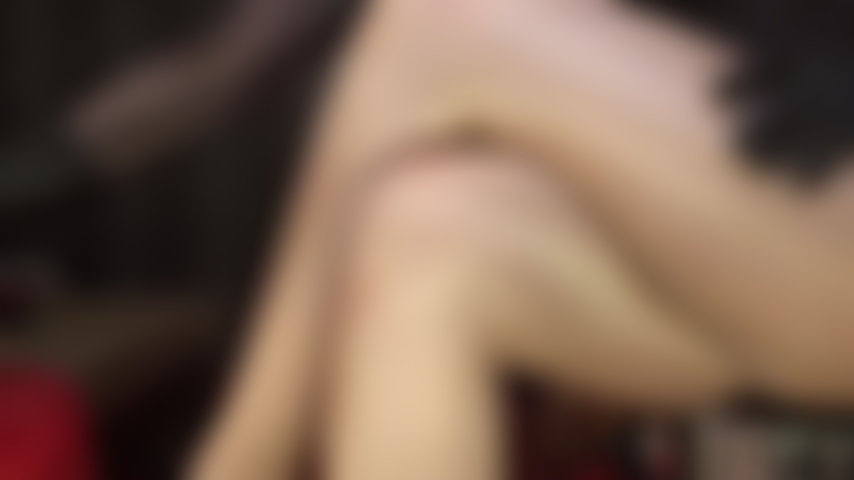 Mistress Vivian has, without a doubt, the sexiest pantyhose legs.