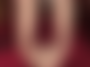 You would love to feel my bare feet wrapped around your cock...