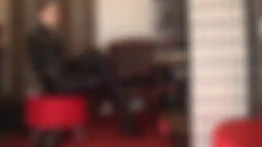 Mistress vivian knows the power of her legs. You never stood a chance as you begged to worship her legs. The silky smooth spandex tights, the tall platform heels, legs so long they go on for days, your cock wanting to be trapped in between them...