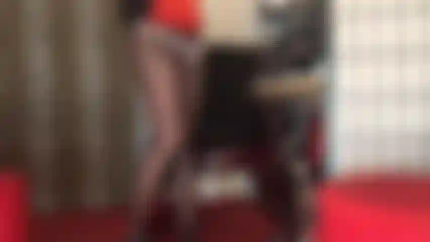 Sexy butt in floral patterned satin panties over pantyhose.