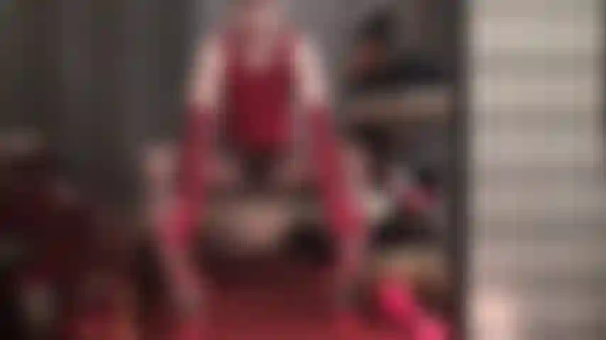 You're a pantyhose lover - her thighs, her wonderful long legs, her teasing gusset, the pretty backseamed design of the tights, her voluptuous ass cheeks... Simply irresistible!