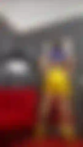 Latex , pantyhose, smoke & boobs tease.