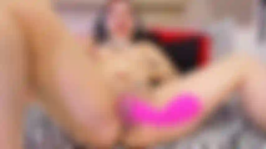 I have a toy that sucks my Pussy