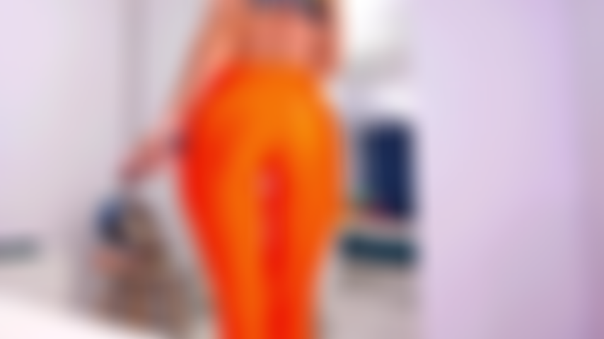 JOI , orange leggins !! NEW SHOW!