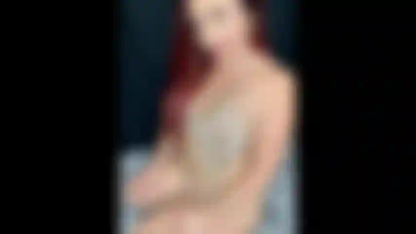 January 2022 Photoset/Slideshow! Modeling my Rhinestone lingerie paired with sexy black strappy heels! Happy new year!