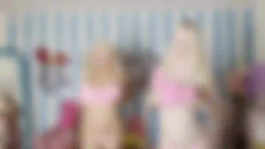 Bimbo boob worship - with Gigi sweets - jerk it to our amazing hug tits with a full cum countdown …. Will you make it to the end before you bust ?