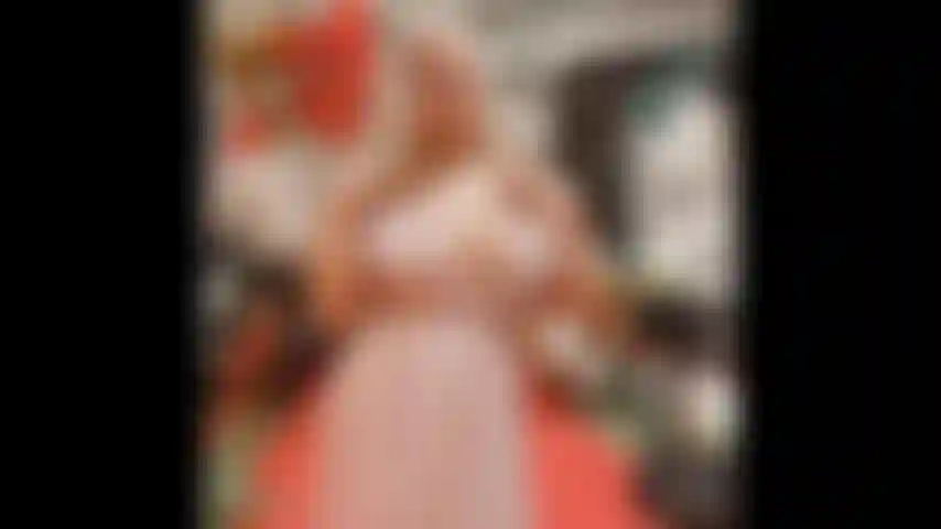 Red Carpet Strip and play ( silent )