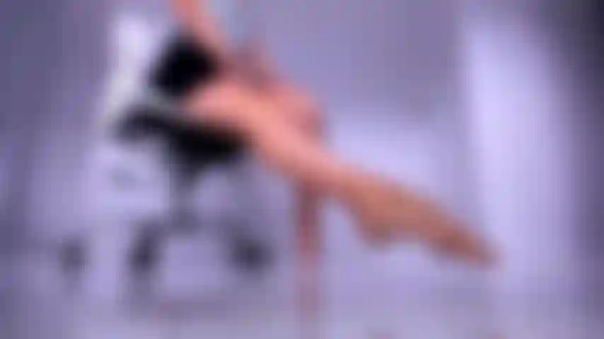 Beg me to let you kiss and lick my perfect feet, become my foot bitch.