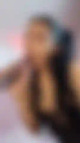 Sexy girl gives a great blowjob with fuckmachine