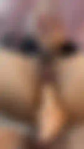 I fuck my dildo and do squirt to fast