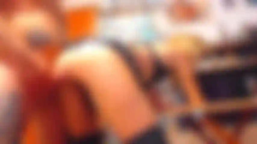 Hot fuck on kitchen table and cumshot