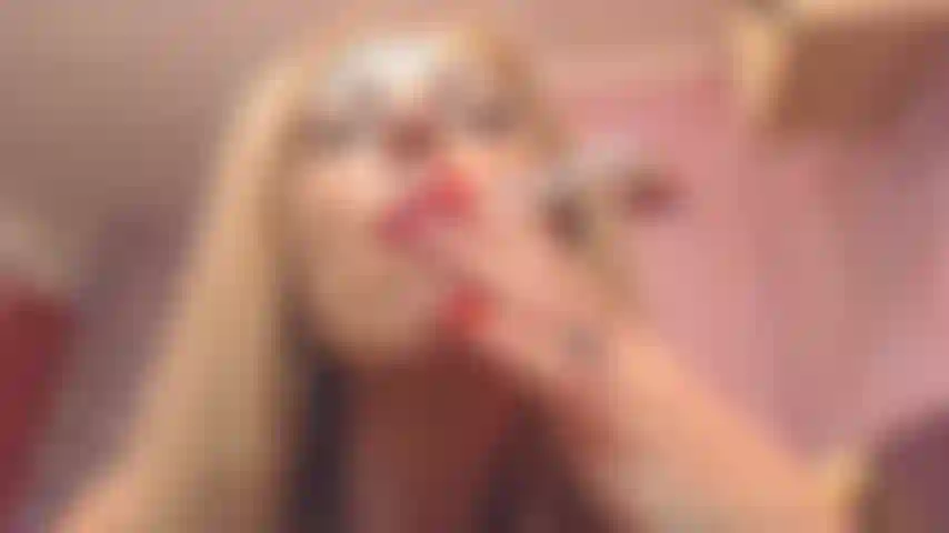 lip curl fetish,  smoking fetish