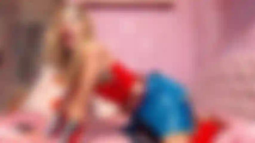 wonder woman twerks for you