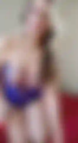 Watch me penetrate myself.,,.