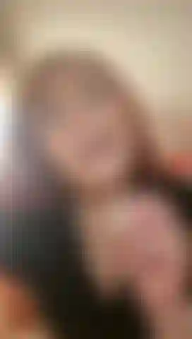 round ass and a small thong, shaking