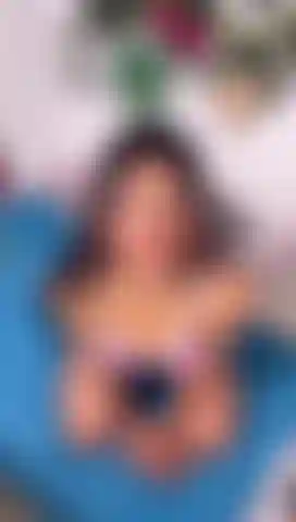 I love when my tits bounce.