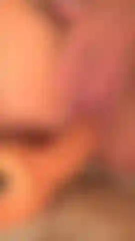 Vertical video close up squirting loads on massive dildo fuck machine