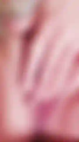 Vertical video close up juicy cunt and slapping and rubbing clit and soooo wet! I put 2 fingers in and it squirts