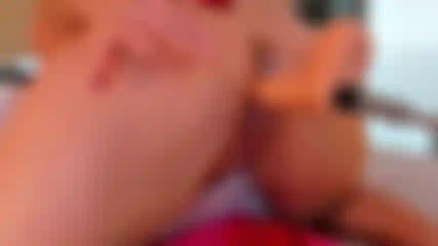 Fucking my cunny doggy with fuck machine and lot of wetness dripping (recording from gold show)