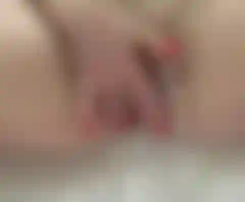 My first time squirt in the shower  Quiet ;) Parents home)