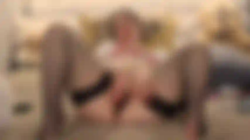 Pussy play with domi vibe & cum so good.