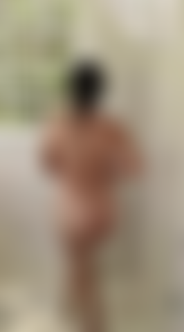 The water falls slowly, running along every curve of my body warm, like your thoughts. Every drop that touches my skin turns me on more and you're going to see everything. Today there are no limits.