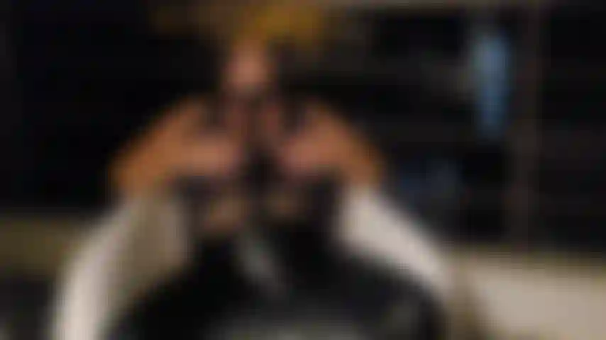 Satisfyer on a hotel balcony