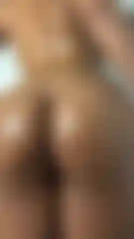 Nude sexy ass!