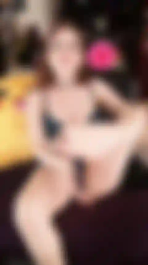 Sucking my own toes!