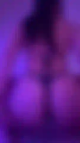 I love to shake my ass