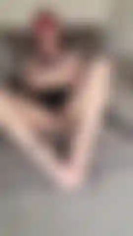 White toe nail foot job